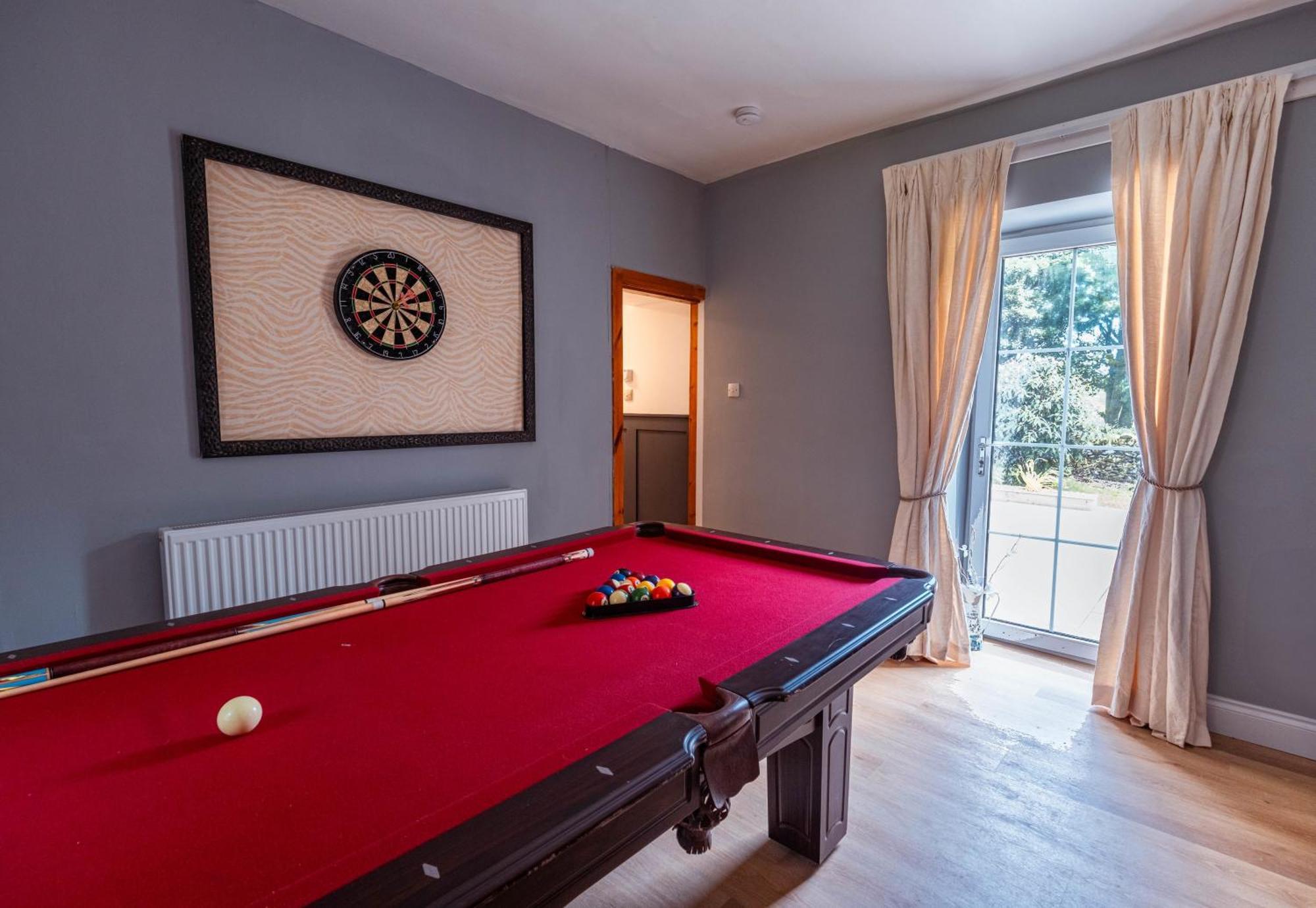 Large Country House With Garden, Outdoor Spa Area & Games Room With Hot Tub And Fire Pit Wigtown Eksteriør billede