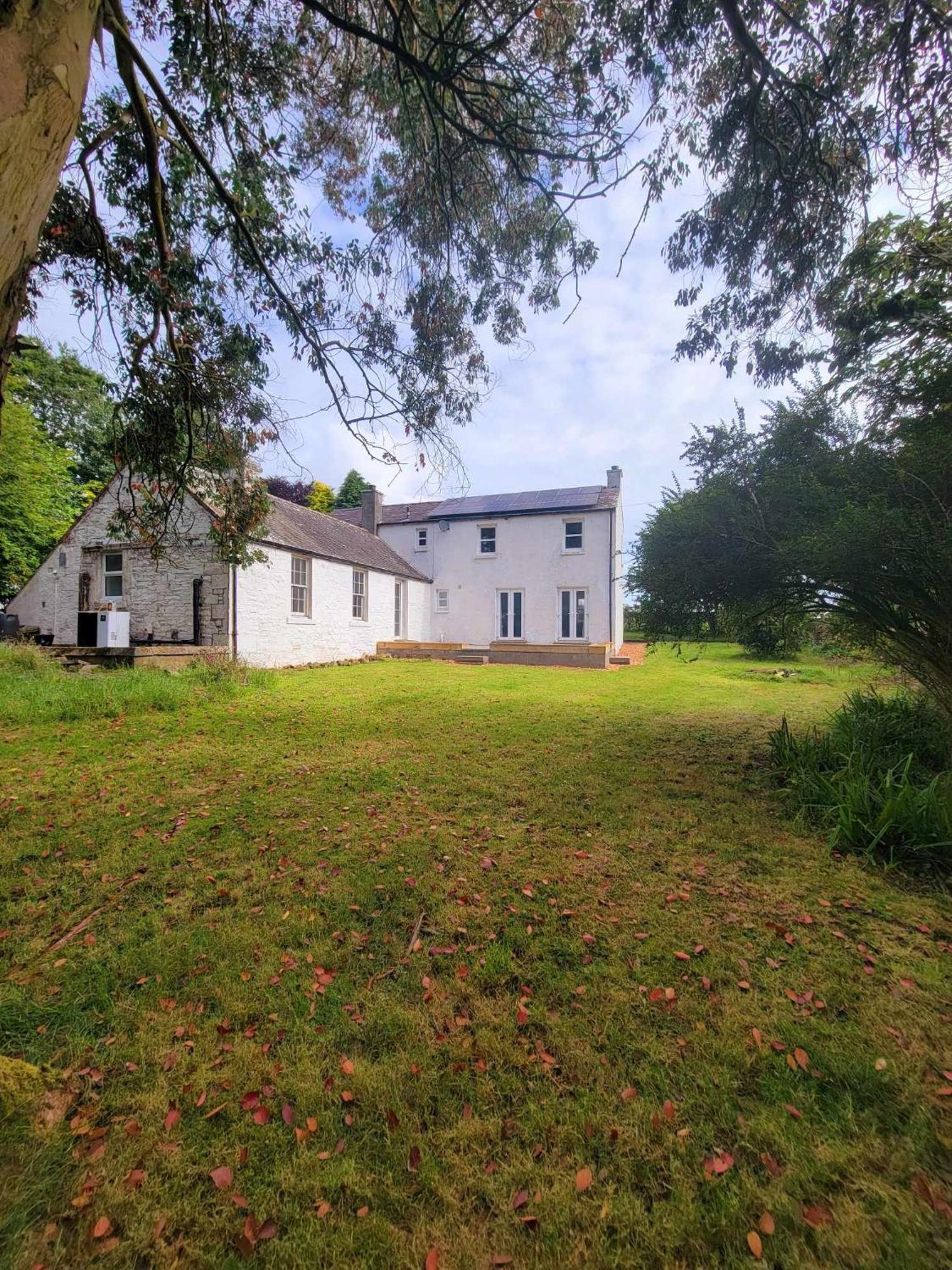 Large Country House With Garden, Outdoor Spa Area & Games Room With Hot Tub And Fire Pit Wigtown Eksteriør billede